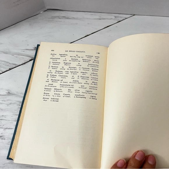 Caesar's Gallic War Interlinear Translation Mckay - Picture 3 of 16